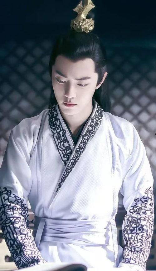 肖义演员,光影交织，演绎人生百态的银幕传奇